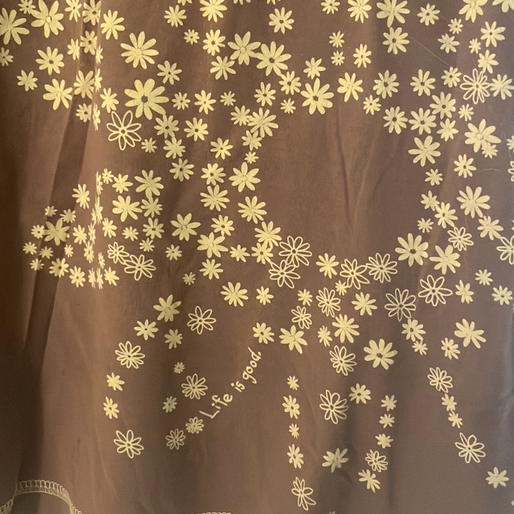 Life is good daisy tee size XL - Picture 2 of 5